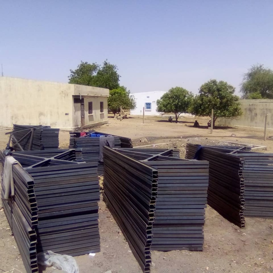 Tchad : crise de l'eau, le gouverneur du Ouaddaï fait une descente à Bithéa. © Abba Issa/Alwihda Info Tchad : crise de l'eau, le gouverneur du Ouaddaï fait une descente à Bithéa. © Abba Issa/Alwihda Info