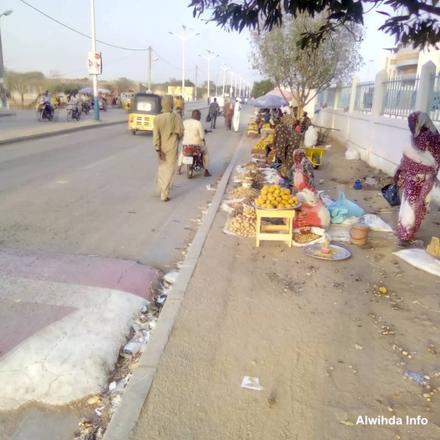 Une avenue à Abéché. Illustration. © Abba Issa/Alwihda Info Une avenue à Abéché. Illustration. © Abba Issa/Alwihda Info