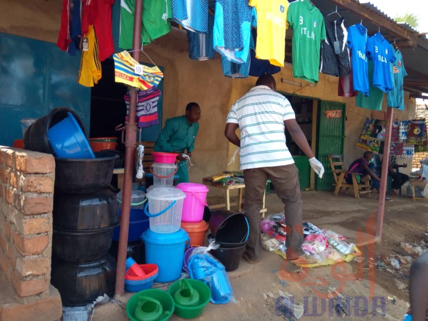 Tchad : à Moundou, les citoyens font preuve de solidarité face au Covid-19. © Golmen Ali/Alwihda Info