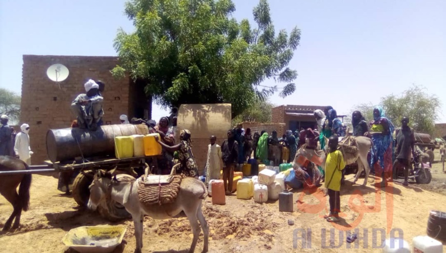 Visite du gouverneur du Ouaddaï, Brahim Seïd Mahamat, à Bitéha et dans des villages, le 15 mai 2020. © Abba Issa/Alwihda Info