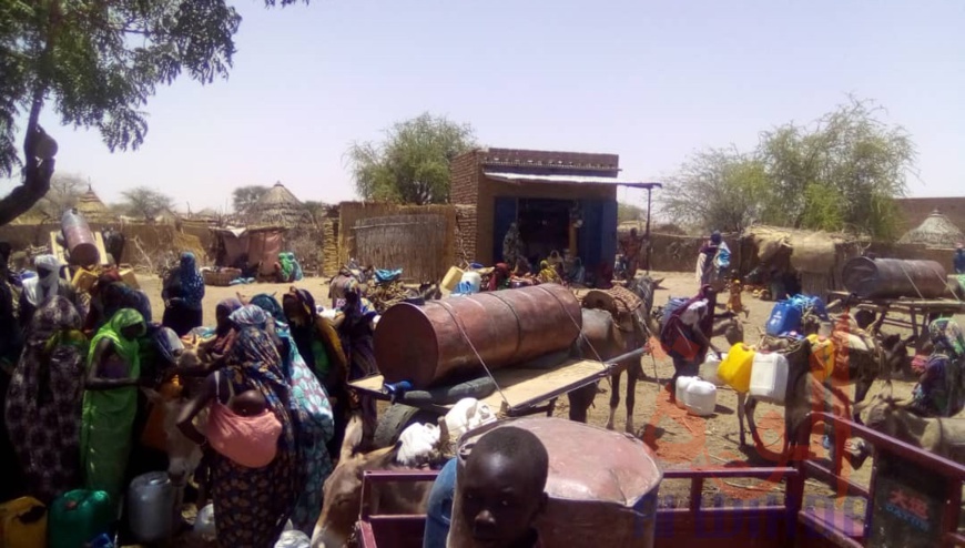 Visite du gouverneur du Ouaddaï, Brahim Seïd Mahamat, à Bitéha et dans des villages, le 15 mai 2020. © Abba Issa/Alwihda Info