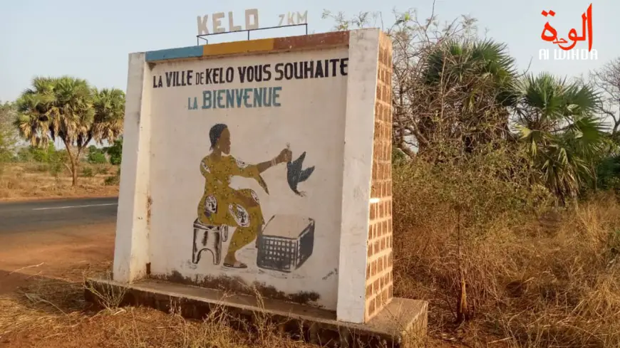 Un message à l'entrée de la ville de Kélo. Illustration. © Denis Mbairemadji Axel/Alwihda Info