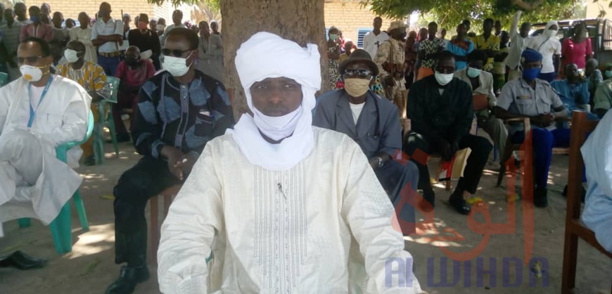 Tchad : à Guidari, fin de quarantaine pour 34 personnes en provenance de N'Djamena. © Éric Guedi/Alwihda Info Tchad : à Guidari, fin de quarantaine pour 34 personnes en provenance de N'Djamena. © Éric Guedi/Alwihda Info