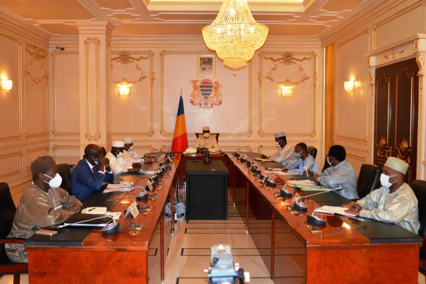 Tchad - Covid-19 : Déby demande une gestion "moins bureaucratique" de la pandémie