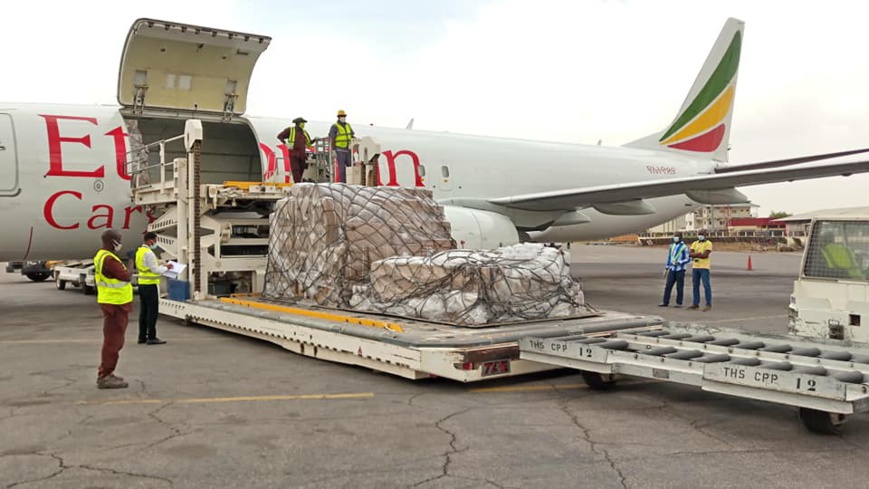 Covid-19 : Le Tchad réceptionne un nouveau don de la Fondation Jack Ma. © Min. Santé Covid-19 : Le Tchad réceptionne un nouveau don de la Fondation Jack Ma. © Min. Santé