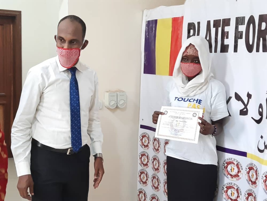 Covid-19 : "Tchad D'abord" au cœur de la sensibilisation à N'Djamena Covid-19 : "Tchad D'abord" au cœur de la sensibilisation à N'Djamena