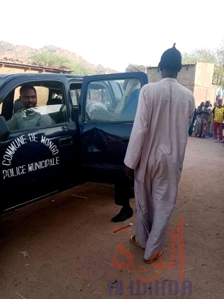 Tchad : un nouveau-né retrouvé mort dans un bac à ordures à Mongo. © Béchir Badjoury/Alwihda Info Tchad : un nouveau-né retrouvé mort dans un bac à ordures à Mongo. © Béchir Badjoury/Alwihda Info