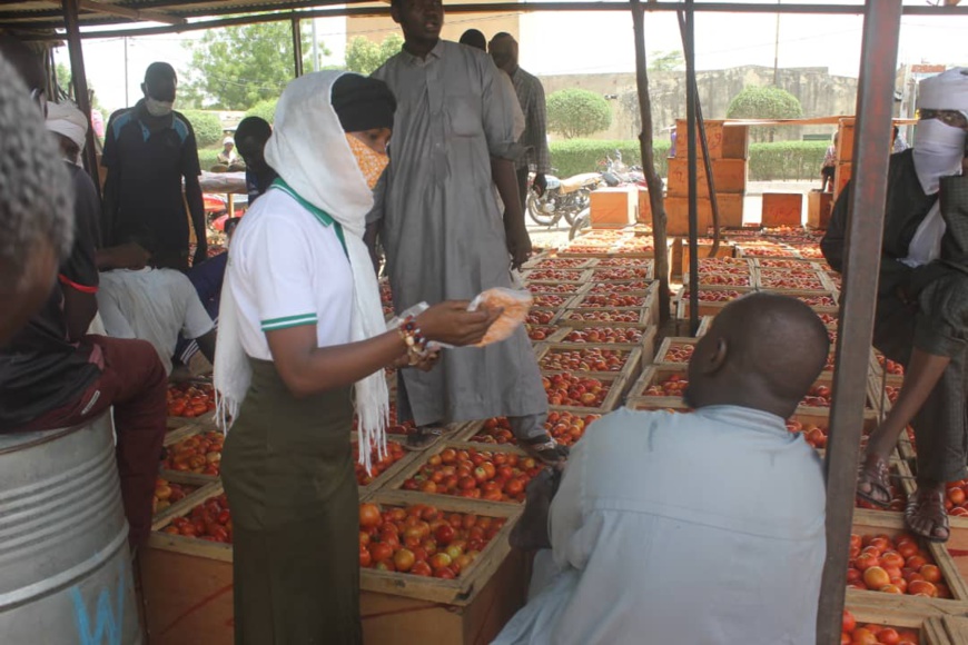 Tchad - COVID19 : à N'Djamena, la jeunesse au contrôle de la sensibilisation. © Ben Kadabio/Alwihda Info