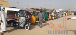 Tchad - Covid-19 : exposés au quotidien, les transporteurs d'Abéché reçoivent des masques. © Abba Issa/Alwihda Info Tchad - Covid-19 : exposés au quotidien, les transporteurs d'Abéché reçoivent des masques. © Abba Issa/Alwihda Info