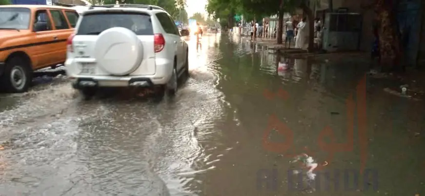 Tchad : après la pluie, N'Djamena renoue avec les inondations. © Kelvin Djetoyo/Ben Kadabio/Alwihda Info