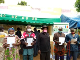 Tchad : 453 projets agricoles financés à hauteur de 138 millions Fcfa au Logone Occidental. © Golmem Ali/Alwihda Info Tchad : 453 projets agricoles financés à hauteur de 138 millions Fcfa au Logone Occidental. © Golmem Ali/Alwihda Info