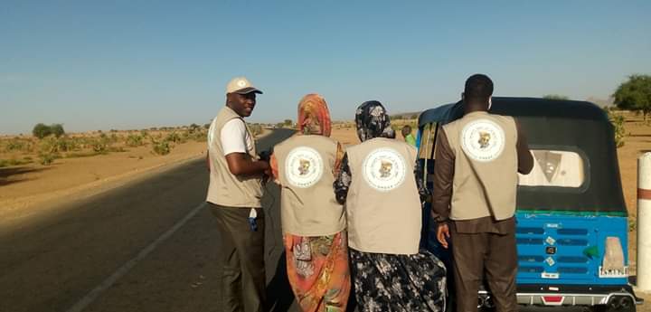 Tchad : à Batouma, près d'Abéché, une opération de reboisement dans un village Tchad : à Batouma, près d'Abéché, une opération de reboisement dans un village