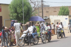 Tchad : à N'Djamena, le CAMOJET se met au service de la lutte contre la Covid-19. © Ben Kadabio/Alwihda Info Tchad : à N'Djamena, le CAMOJET se met au service de la lutte contre la Covid-19. © Ben Kadabio/Alwihda Info