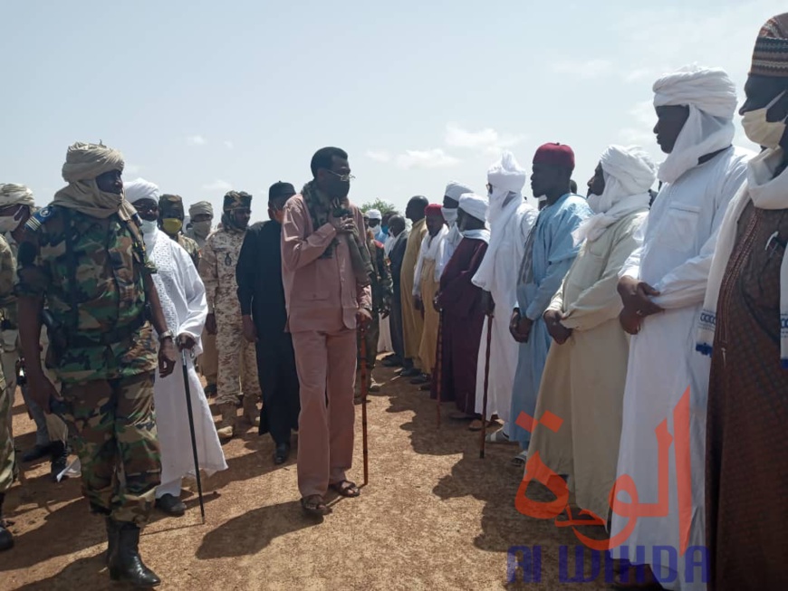 Tchad : réconciliation des communautés Dadjo et Mouro à l'Est. © Mahamat Issa Gadaya/Alwihda Info Tchad : réconciliation des communautés Dadjo et Mouro à l'Est. © Mahamat Issa Gadaya/Alwihda Info