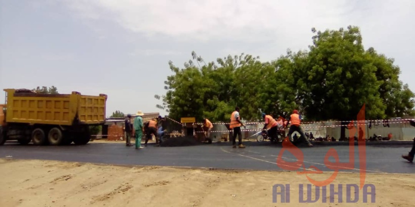 Tchad : à N'Djamena, des travaux routiers en phase de finition Tchad : à N'Djamena, des travaux routiers en phase de finition