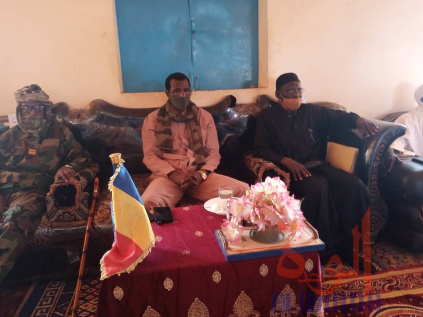 Tchad : un accord de réconciliation signé à l'Est, 10 mois après des affrontements sanglants. © Mahamat Issa Gadaya/Alwihda Info Tchad : un accord de réconciliation signé à l'Est, 10 mois après des affrontements sanglants. © Mahamat Issa Gadaya/Alwihda Info