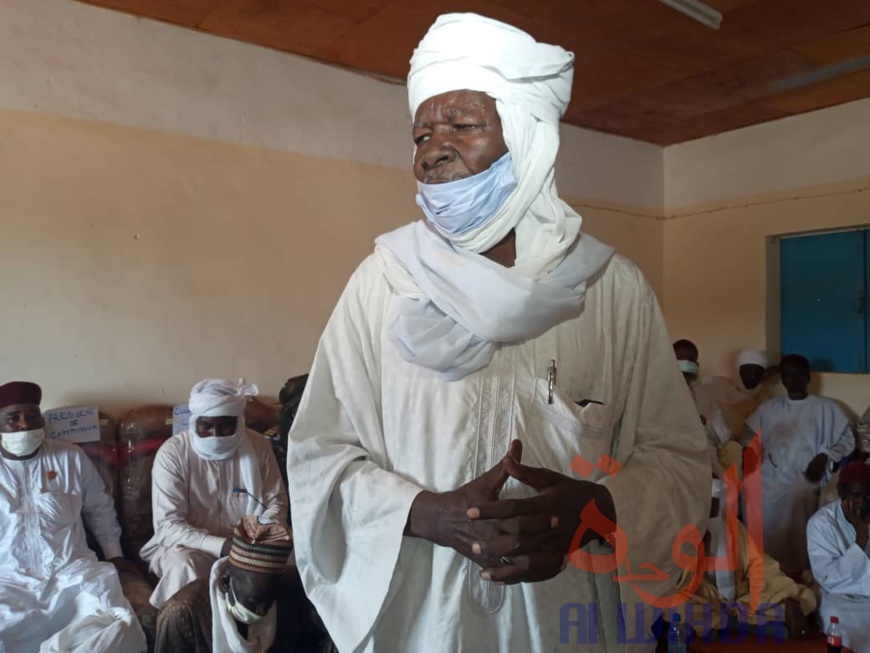 Tchad : un accord de réconciliation signé à l'Est, 10 mois après des affrontements sanglants. © Mahamat Issa Gadaya/Alwihda Info Tchad : un accord de réconciliation signé à l'Est, 10 mois après des affrontements sanglants. © Mahamat Issa Gadaya/Alwihda Info
