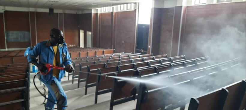 Tchad : Vitre Clair désinfecte l’Université de N’Djamena et la faculté de Toukra Tchad : Vitre Clair désinfecte l’Université de N’Djamena et la faculté de Toukra