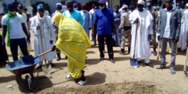 Tchad : face à la saison des pluies, le quartier Ndjari Kawas se mobilise pour limiter les inondations
