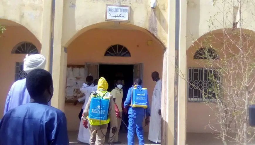 Tchad : à Abéché, pulvérisation de l'Université Adam Barka par les services de désinfection