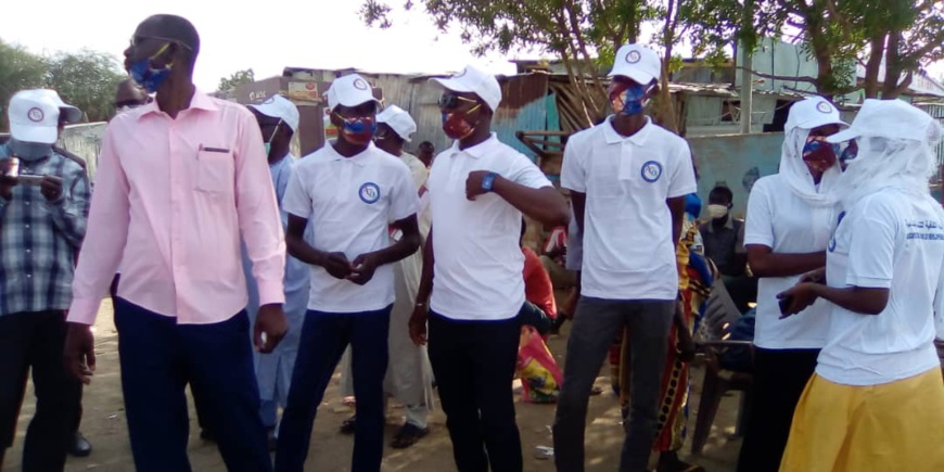 Tchad : distribution de milliers de masques de maison en maison à Diguel Gozator Tchad : distribution de milliers de masques de maison en maison à Diguel Gozator