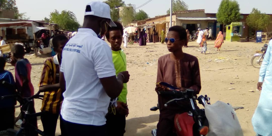 Tchad : distribution de milliers de masques de maison en maison à Diguel Gozator Tchad : distribution de milliers de masques de maison en maison à Diguel Gozator