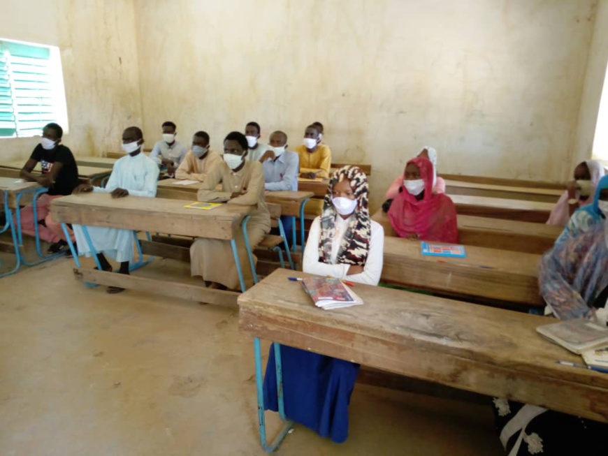 Tchad : les élèves reprennent le chemin des classes à Goz Beida. © Mahamat Issa Gadaya/Alwihda Info Tchad : les élèves reprennent le chemin des classes à Goz Beida. © Mahamat Issa Gadaya/Alwihda Info