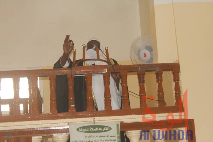 Tchad : à N'Djamena, réouverture des mosquées pour la prière du vendredi Tchad : à N'Djamena, réouverture des mosquées pour la prière du vendredi