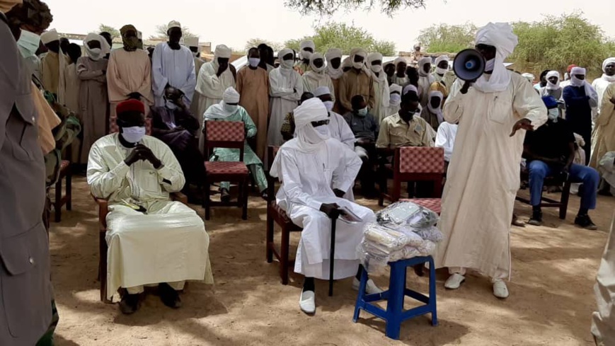 Tchad - Covid-19 : à Guéréda, les commerçants sensibilisés sur le respect des mesures Tchad - Covid-19 : à Guéréda, les commerçants sensibilisés sur le respect des mesures