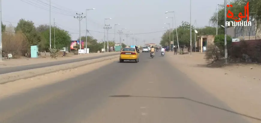 La circulation à N'Djamena. Illustration © Ben Kadabio/Alwihda Info