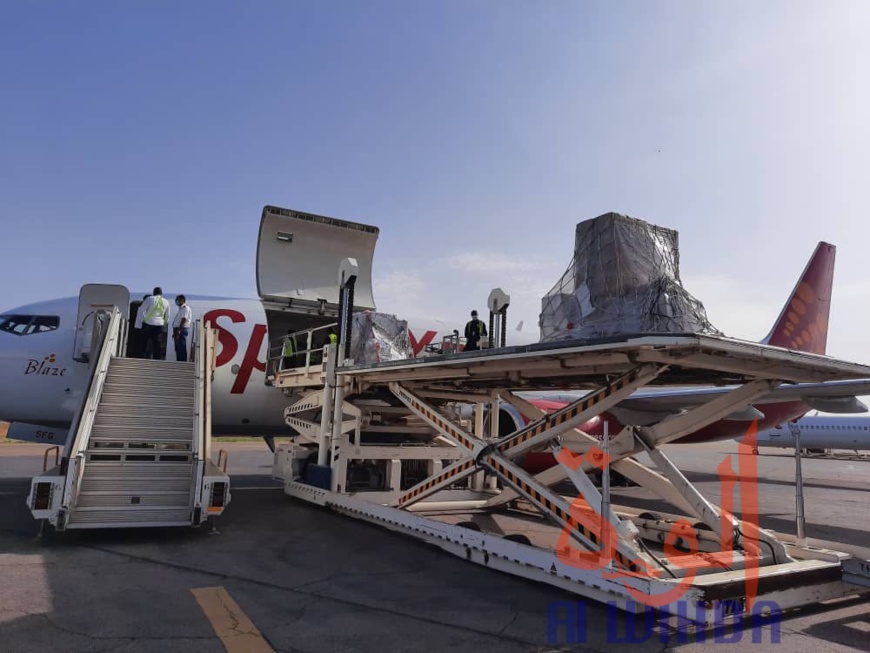 Tchad : une importante commande de matériels médicaux acheminée d'Inde Tchad : une importante commande de matériels médicaux acheminée d'Inde