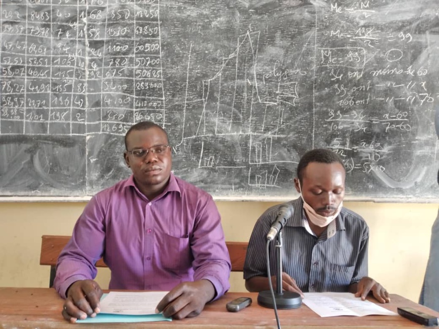 Tchad : l'UNET lève son mot d'ordre et appelle les étudiants à reprendre les cours. © Alwihda Info Tchad : l'UNET lève son mot d'ordre et appelle les étudiants à reprendre les cours. © Alwihda Info