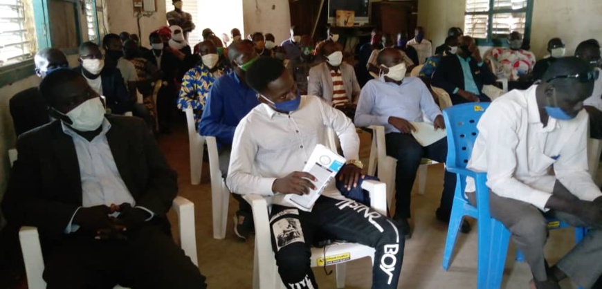 Tchad : à Laï, des jeunes porteurs de projets reçoivent des financements à hauteur de 23,6 millions Fcfa. © Éric Guedi/Alwihda Info Tchad : à Laï, des jeunes porteurs de projets reçoivent des financements à hauteur de 23,6 millions Fcfa. © Éric Guedi/Alwihda Info
