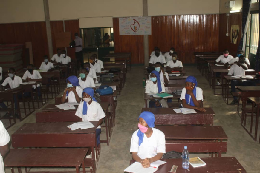 Tchad - Covid-19 : Freedom vole au secours de lycéens à N'Djamena Tchad - Covid-19 : Freedom vole au secours de lycéens à N'Djamena