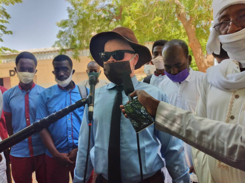 Tchad - Covid-19 : l'association d'appui aux albinos apporte son appui aux établissements Tchad - Covid-19 : l'association d'appui aux albinos apporte son appui aux établissements