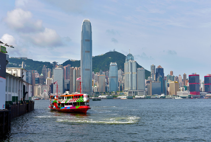 A vessel heads for the Star Ferry Pier at the Victoria Harbour, Hong Kong, July 27, 2019. Photo by Duan Changzheng/People’s Daily online