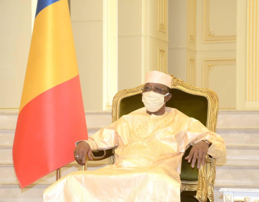Tchad : prestation de serment des nouveaux membres du gouvernement. © PR Tchad : prestation de serment des nouveaux membres du gouvernement. © PR