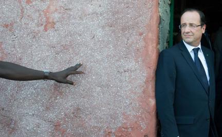 François Hollande le 12 octobre 2012 à Dakar AFP François Hollande le 12 octobre 2012 à Dakar AFP