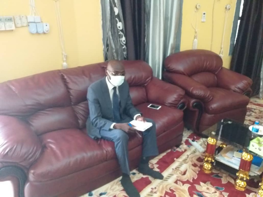 Tchad : le nouveau secrétaire général de la province de Sila installé par le gouverneur. © Mahamat Issa Gadaya/Alwihda Info Tchad : le nouveau secrétaire général de la province de Sila installé par le gouverneur. © Mahamat Issa Gadaya/Alwihda Info