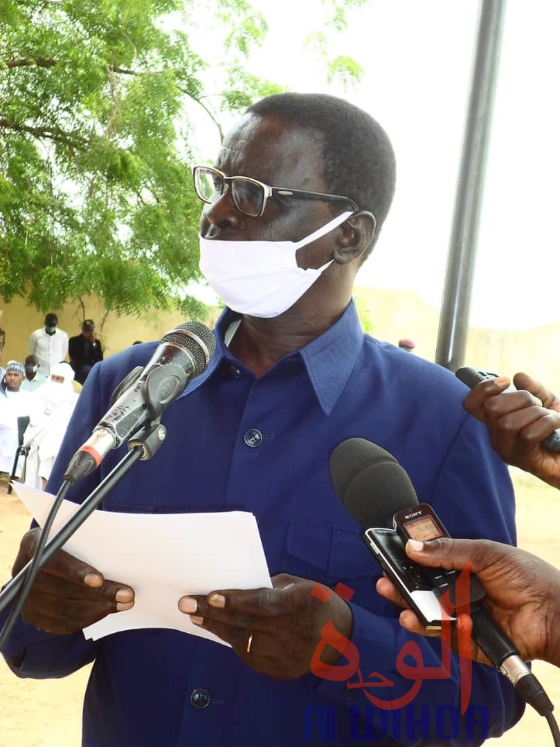 Tchad : à la tête du Guéra, Paul Mbainadoum passe le relais à Dago Yacoub. © Béchir Badjoury/Alwihda Info Tchad : à la tête du Guéra, Paul Mbainadoum passe le relais à Dago Yacoub. © Béchir Badjoury/Alwihda Info