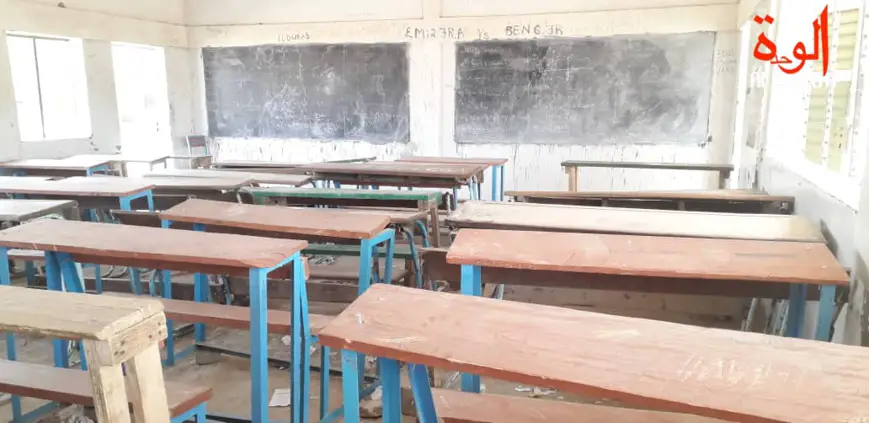 Une salle de classe au Tchad. Illustration © Ben Kadabio/Alwihda Info