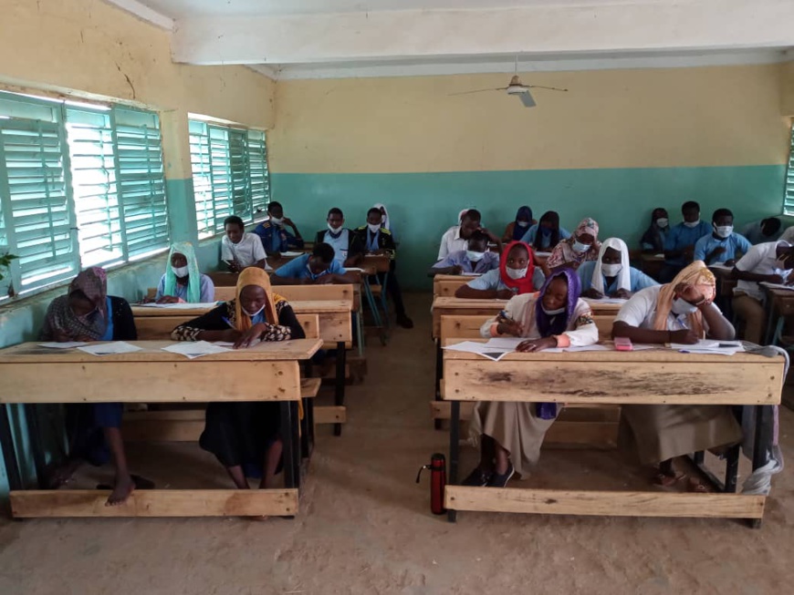 Tchad : lancement des épreuves du BEF à Goz Beida, chef-lieu du Sila. © Mahamat Issa Gadaya/Alwihda Info Tchad : lancement des épreuves du BEF à Goz Beida, chef-lieu du Sila. © Mahamat Issa Gadaya/Alwihda Info