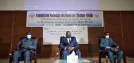 Tchad : enquête sur la mort de 44 détenus en avril, étaient-ils finalement de simples civils ? Tchad : enquête sur la mort de 44 détenus en avril, étaient-ils finalement de simples civils ?