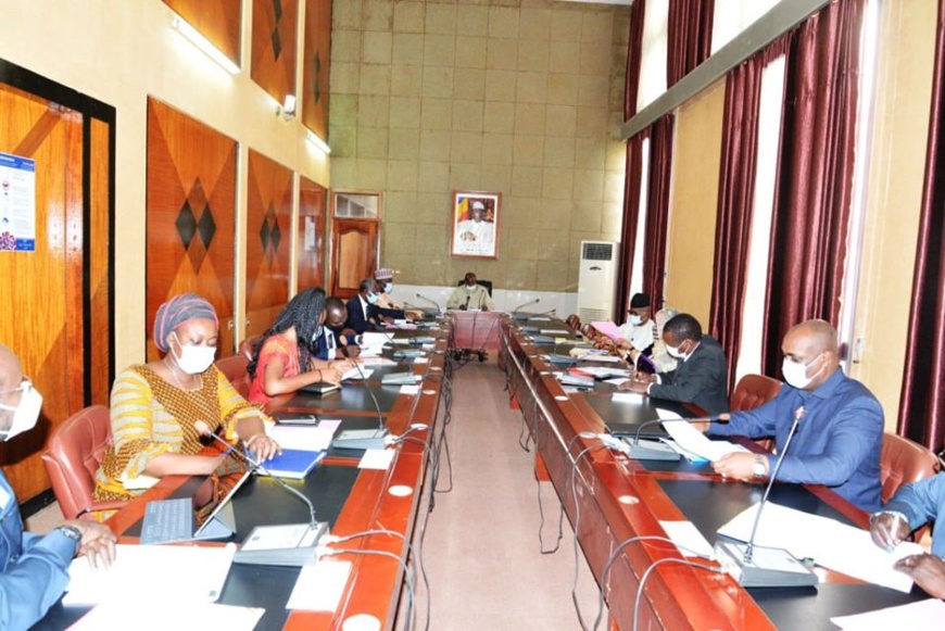 Tchad : 57.000 dossiers en instance d'intégration à la fonction publique pour 16.600 places Tchad : 57.000 dossiers en instance d'intégration à la fonction publique pour 16.600 places