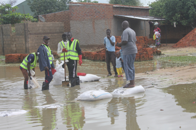 Tchad : la jeunesse mobilisée à N’Djamena face aux inondations Tchad : la jeunesse mobilisée à N’Djamena face aux inondations