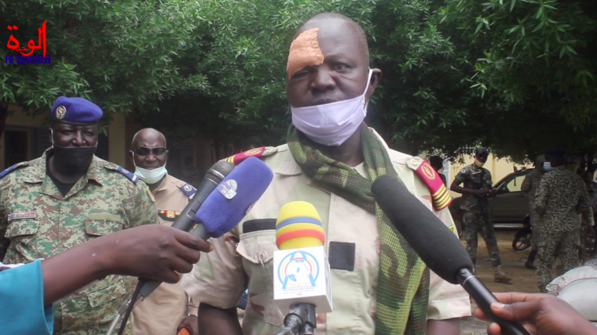 Tchad : un officier de l'armée de terre témoigne après sa violente agression par des malfrats. © Ben Kadabio/Alwihda Info Tchad : un officier de l'armée de terre témoigne après sa violente agression par des malfrats. © Ben Kadabio/Alwihda Info