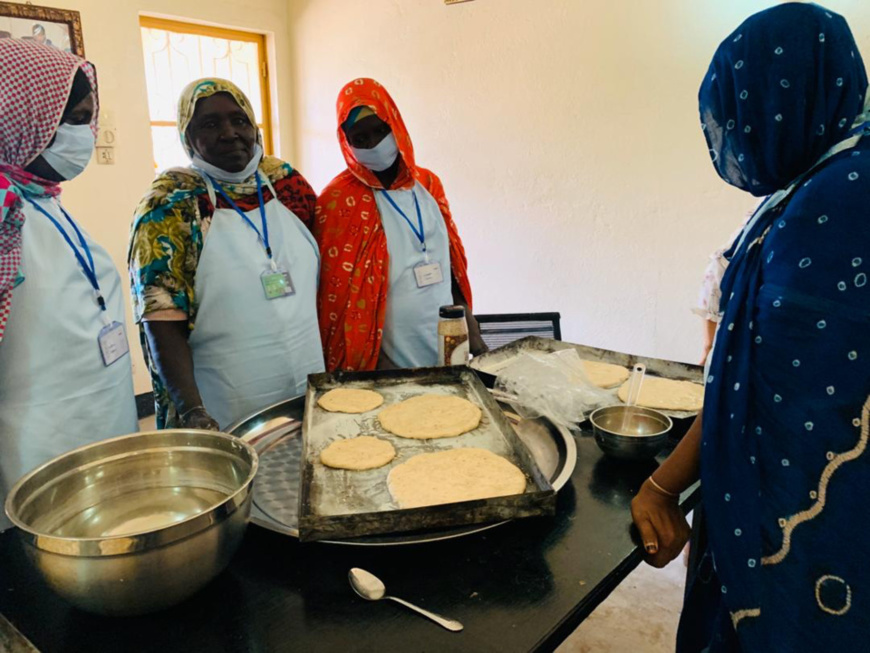 Tchad : 100 femmes vulnérables et au foyer se forment en art culinaire marocain