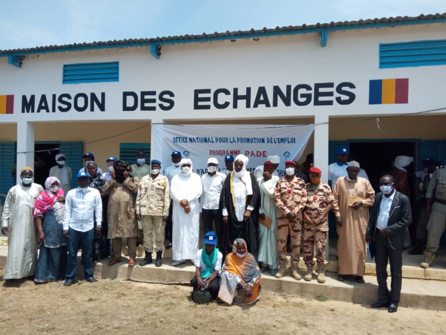 Tchad : au Ouaddaï, l'ONAPE lance un programme de formation des diplômés sans expérience. © Abba Issa/Alwihda Info Tchad : au Ouaddaï, l'ONAPE lance un programme de formation des diplômés sans expérience. © Abba Issa/Alwihda Info