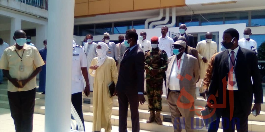 Tchad : le ministre de l'Aviation civile en visite d'inspection à l'aéroport de N'Djamena