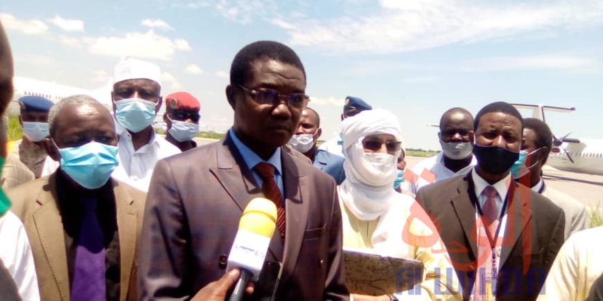 Tchad : le ministre de l'Aviation civile en visite d'inspection à l'aéroport de N'Djamena Tchad : le ministre de l'Aviation civile en visite d'inspection à l'aéroport de N'Djamena